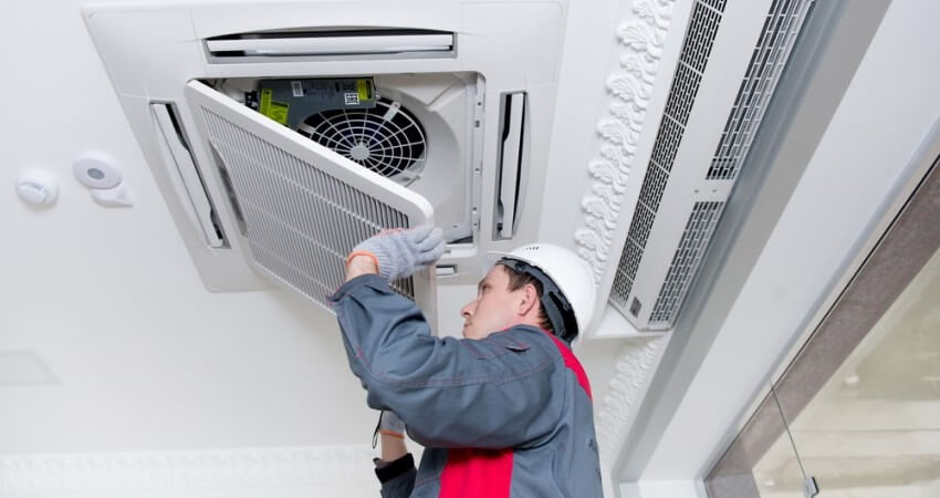 Servicio de limpieza de conductos de aire acondicionado